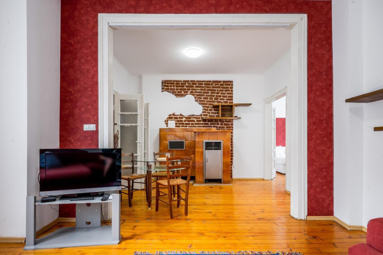 Sofia'S Vintage Gem: Spacious 2Bd Flat On Solunska 아파트 외부 사진