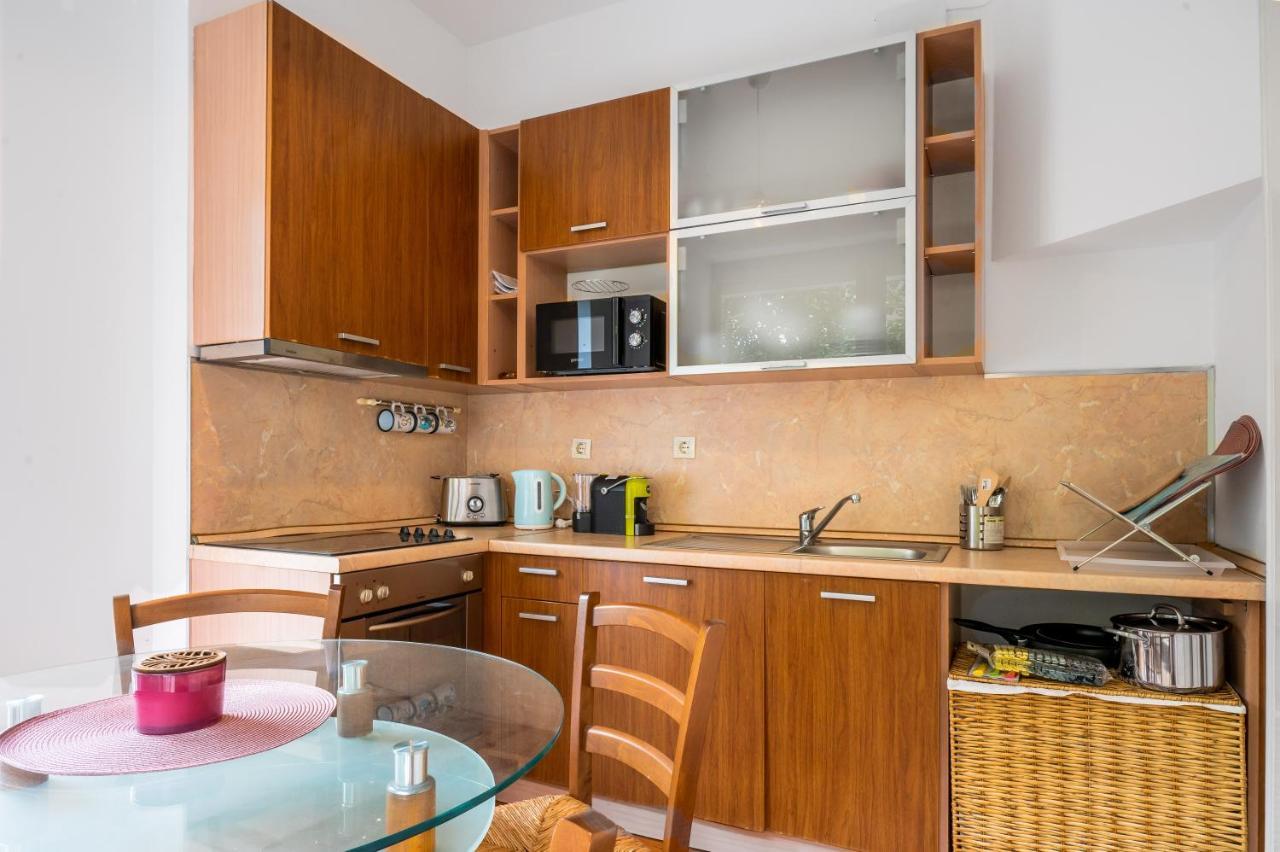 Sofia'S Vintage Gem: Spacious 2Bd Flat On Solunska 아파트 외부 사진